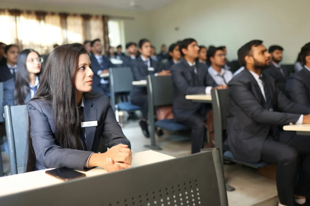 How to Build a Professional Network While Still in College